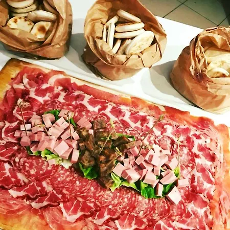 ホテル Ristorante Gallo D'oro 3*